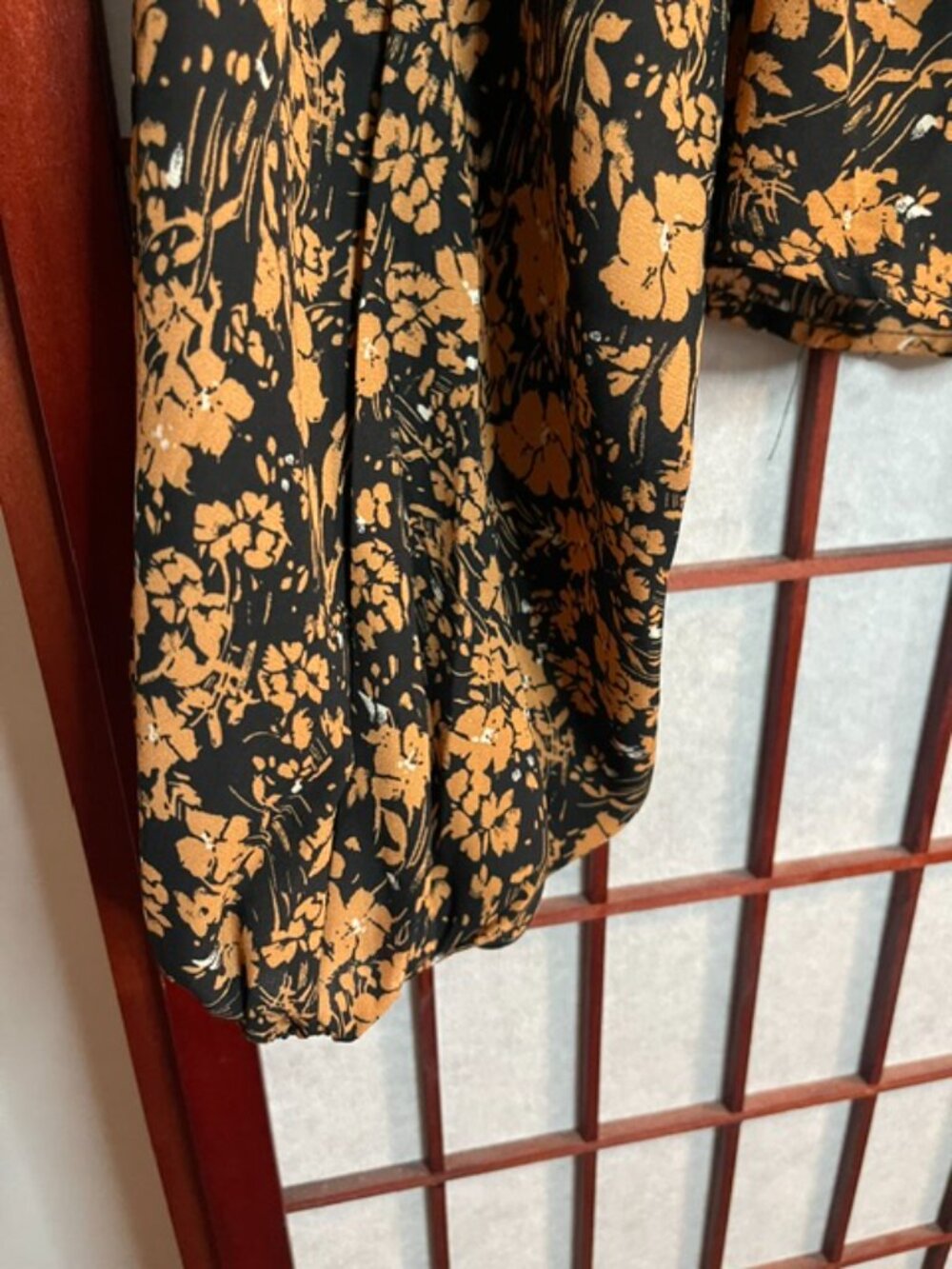 Blouse - Picture 6 of 7